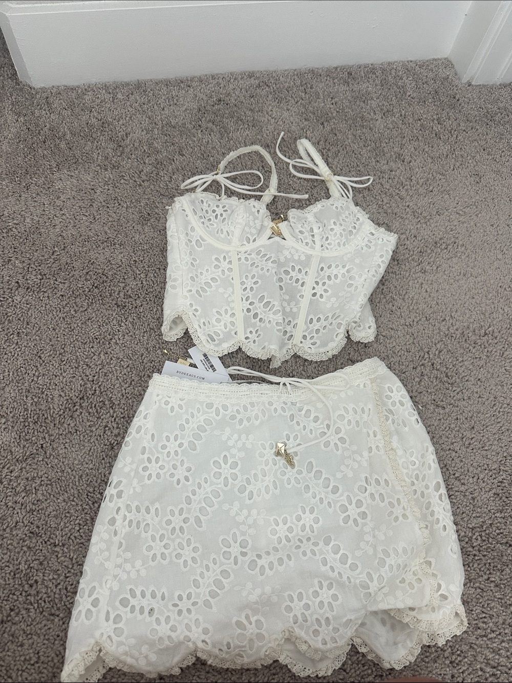 White Eyelet Lace Bustier Top and matching skirt - Picture 3 of 3